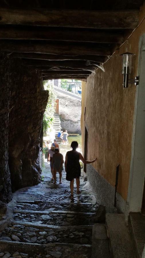 Gli Ulivi Di Nesso Villa Exterior foto